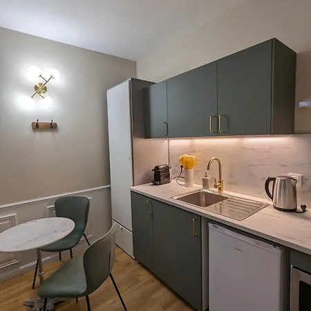Charmant Appartement, A Proximite Du Chateau Versailles Exterior photo