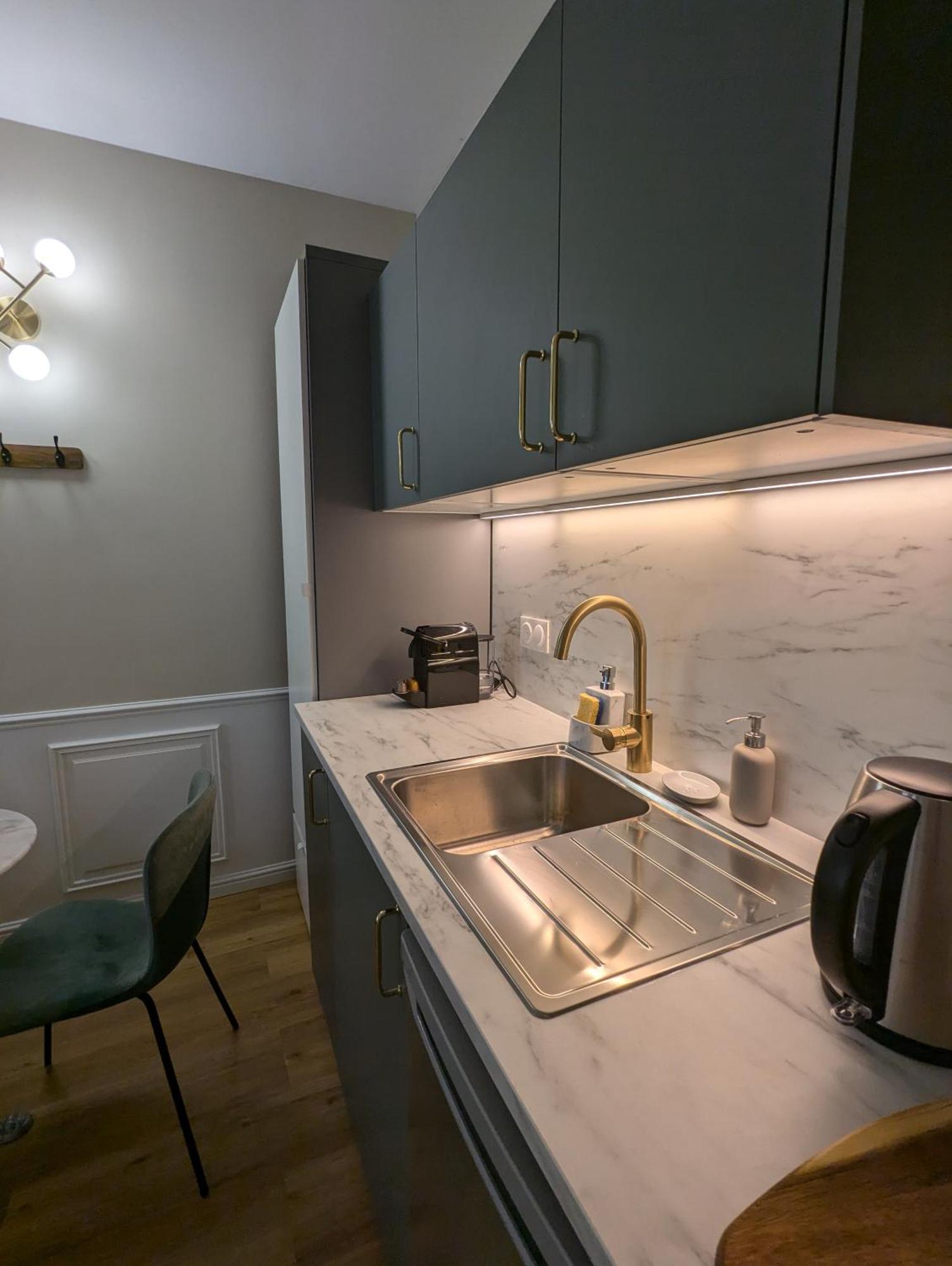 Appartement, A Proximite Du Chateau *